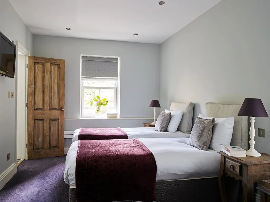 *****  Bed and Breakfast Cotswold Grange Cheltenham Reino Unido